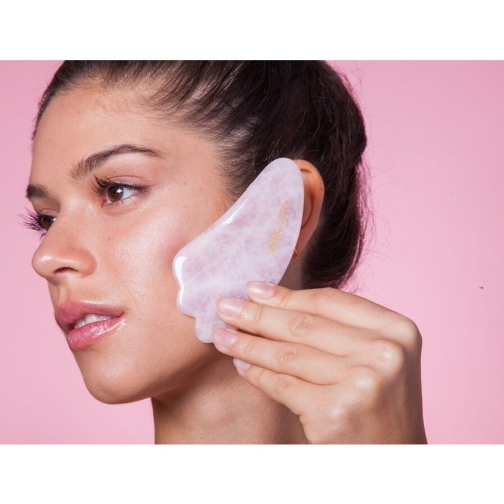 SKIN GYM Rose Quarta Gua Sha Sculpty Tool